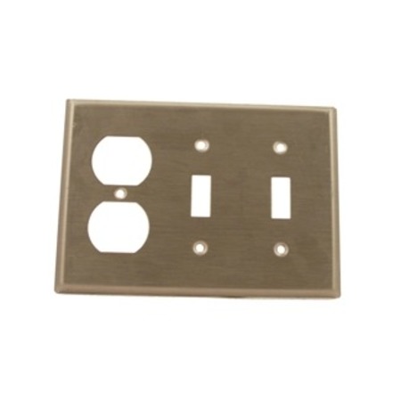 LEVITON Combination 3 Gang Wallplate 84021-40